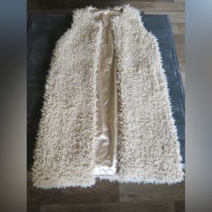 Fur vest